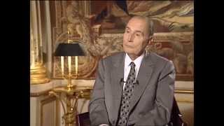 Entretien  Mitterrand et le Louvre [upl. by Wylma]