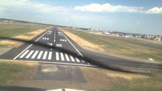 Cockpit landing in ToulouseBlagnac LFBO  TLS with a C172 right after A350 [upl. by Drofnas]