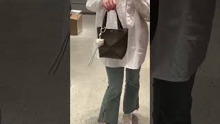 로에베 LOEWE Puzzle Fold Tote in shiny calfskin A657G50X01wwwroseluxcom [upl. by Krystyna307]