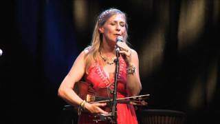 Traditional Irish Music from LiveTradcom Mairéad Ní Mhaonaigh amp Altan [upl. by Scuram509]