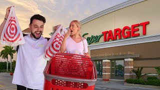 BRITISH COUPLE GO TO TARGET FOR THE FIRST TIME USA TRAVEL VLOG  ELLE DARBY [upl. by Gwenneth]