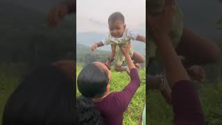 Kunjilam vaave katha kettu melle mizhipootu maarinu choodil urangu urangushortsvideo love [upl. by Nohsid]