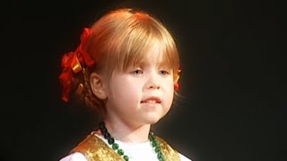 Vaikiška Advento liaudies dainelė  Lithuanian Childrens song  Darži oželis leliumoj [upl. by Cirilla975]