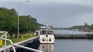 Great Bridge Lock One of the locks on the Atlantic ICW [upl. by Shiekh]