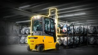 YALE STANDUP ELECTRIC FORKLIFT [upl. by Lairbag]