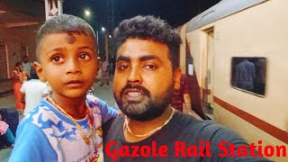 Dekho Gazole Rail Station 🚉🚉 Yah Kya Hua souravjoshivlogs7028ElvishYadavVlogs [upl. by Gratiana327]