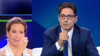 Barbara DUrso scopre in diretta TV di essere licenziata da Mediaset [upl. by Tihom]