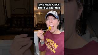 What I Eat after a 25 hour Fast [upl. by Schuler]