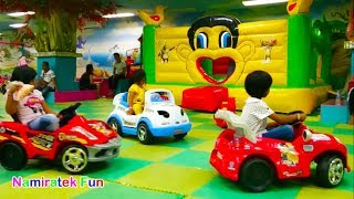 Taman bermain anak trampolin anak mainan mobil mobilan anak mandi bola indoor playground [upl. by Hanaj]