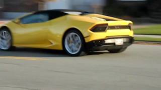 Lamborghini Huracan cup holder stuck Try this [upl. by Rees640]