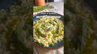 Non il solito risotto agli asparagi cucinavegana ricette ricettefacili ricettevegane recipe [upl. by Adnilam]