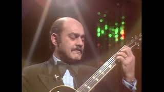 Joe Pass  Do Nothin Till You Hear From Me [upl. by Zurek]