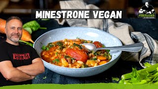 Minestrone vom Feinsten So geht die klassiche italienische Suppe in Vegan [upl. by Yenwat538]