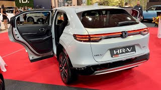 New HONDA HRV FACELIFT 2025  PRACTICALITY test MAGIC SEATS demonstration amp TRUNK SPACE [upl. by Notsgnik]