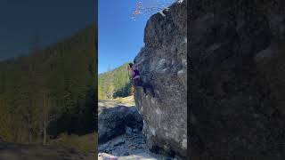 Claim Jumper V4  Leavenworth bouldering [upl. by Kuehnel338]