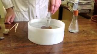 Preparation of Hydrogen from the reaction of Zinc with Hydrochloric Acid [upl. by Nodmac]