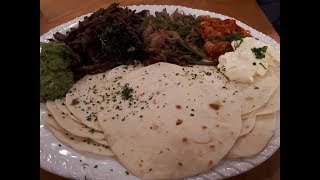 Receta de hoy fajitas de entraña con guacamole y salsa mexicana [upl. by Glori725]