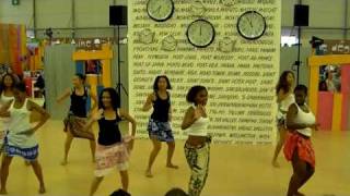 danse malgache wawa [upl. by Rodolphe361]