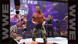 Shawn Michaels stuns Mike Knox with Sweet Chin Music Survivor Series 2006 [upl. by Gratianna]