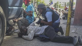 UPDATE Haiti gang violence shuts down airport [upl. by Kimitri627]