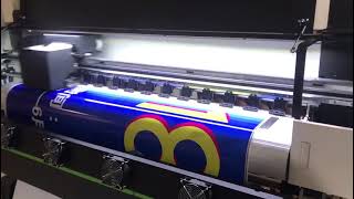 OMAJIC 18m ECO Solvent Printer Working Show [upl. by Enitsirc]