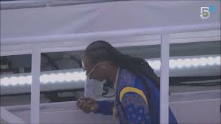 SNOOP DOGG Echándose un TOQUE antes del SHOW del Medio Tiempo SUPER BOWL LVI Shorts [upl. by Aicilic]