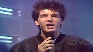 Climie Fisher Love Changes Everything Intro Live [upl. by Ecinert645]