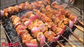 Brochettes dagneaupiquantsbarbecue بروشات بتتبيلة حارة روعة [upl. by Aneres]