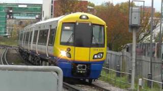 London Overground 378231 Arriving Imperial Wharf [upl. by Epps]