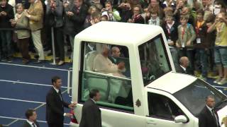 Emotionen beim Papstbesuch in Deutschland [upl. by Connors]