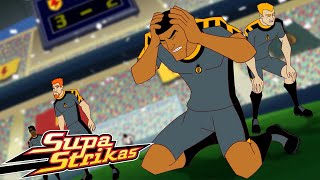 ⚽Supa Strikas VS Invincible⚽  Partido  El “lobo” con ropa de entrenador  Supa Strikas Español [upl. by Maeve]