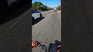 Wheelie for cops on the freego x2 🤷🏿‍♂️ electricbike freego ebike [upl. by Nnylekoorb]