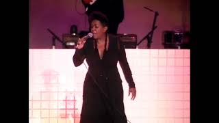 Anita Baker No One In The World Live 2008 maybe [upl. by Nai]