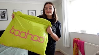 BooHoo plus size Haul [upl. by Juliano]