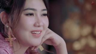 Via Vallen  Aku Cah Kerjo Official Music Video [upl. by Kitchen]