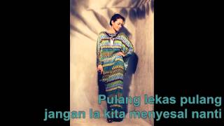 Maya Karin  Pulang Lyric Video [upl. by Celestine882]