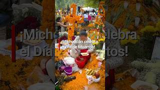 Michoacán  Habitantes de Pátzcuaro celebran así el DíaDeMuertos 💀 [upl. by Claudette180]