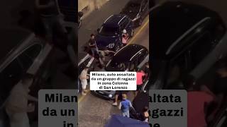 Lite e caos in via San Vito ubriaco in auto travolge 5 ragazzi che si aggrappano alla macchina [upl. by Oivat]