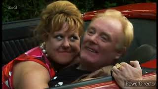 Classic Coronation Street  Janice Battersby Confronts Les Battersby 2nd August 2004 Part 2OD [upl. by Gelhar]