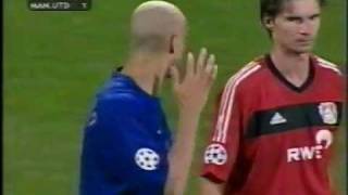 Rio Ferdinand slaps Brdarić [upl. by Brade]