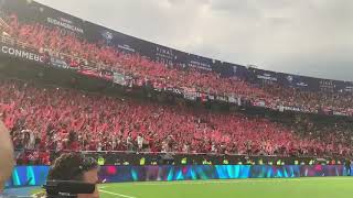 Hinchada de Colón de Santa Fe quotSoy Sabaleroquot Copa Sudamericana Escuchar con auriculares🔴⚫ [upl. by Nyledaj]