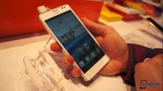 Huawei Ascend D2 InDepth Look  Pocketnow [upl. by Mccartan]