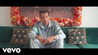 Stromae  Stromae vu par…  Stromae Seen By… Pt 1 [upl. by Hymen]