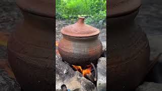 Kya Ajeeb khane ka chij hai food survivalskills primitive [upl. by Morgan255]