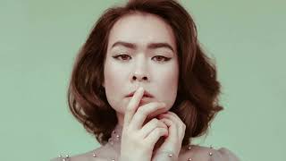 A pearl Mitski Backing track with vocals no guitar [upl. by Trebornhoj675]