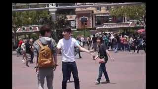 FANCAM 120519 EXO LAY AND DO DANCE AT DISNEYLAND [upl. by Eehsar]