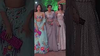 Gorgeous sridevi viral video with her family❤️ memorable pics jahnavi kapoor🥰 shorts🫶 [upl. by Holmann157]