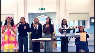 🔴 Chorale 100 Adoration  Yahweh  Elohim  Adonai est présent [upl. by Hassi]