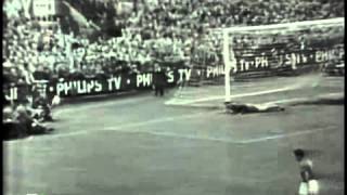 Coupe Du Monde 1958  Finale  Brésil Vs Suède 52 [upl. by Dittman869]