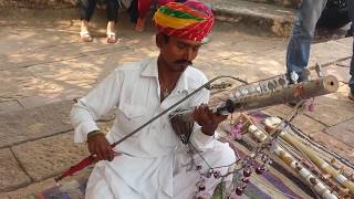 Best Sarangi Player  Street Musician  Udd Ja Kaale Kawaan on sarangi music  bollywood song [upl. by Viole]